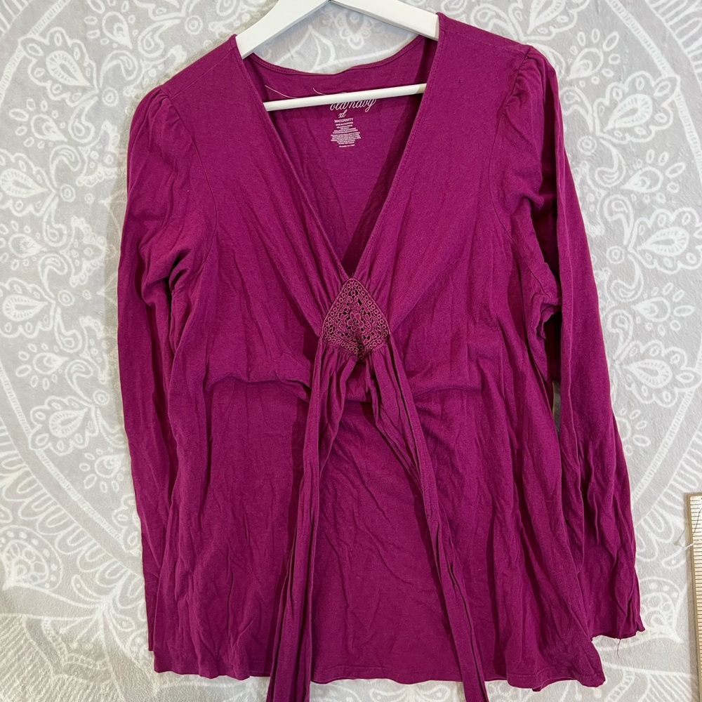 OLD MAVY FUSCIA MATERNITY XL TOP FAIR TWO TINY HOLES TIE WASTE CUTE ADORABLE 727
